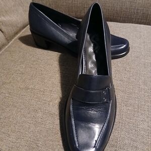 Women's Navy Loafers. Brazil, Size 8.5